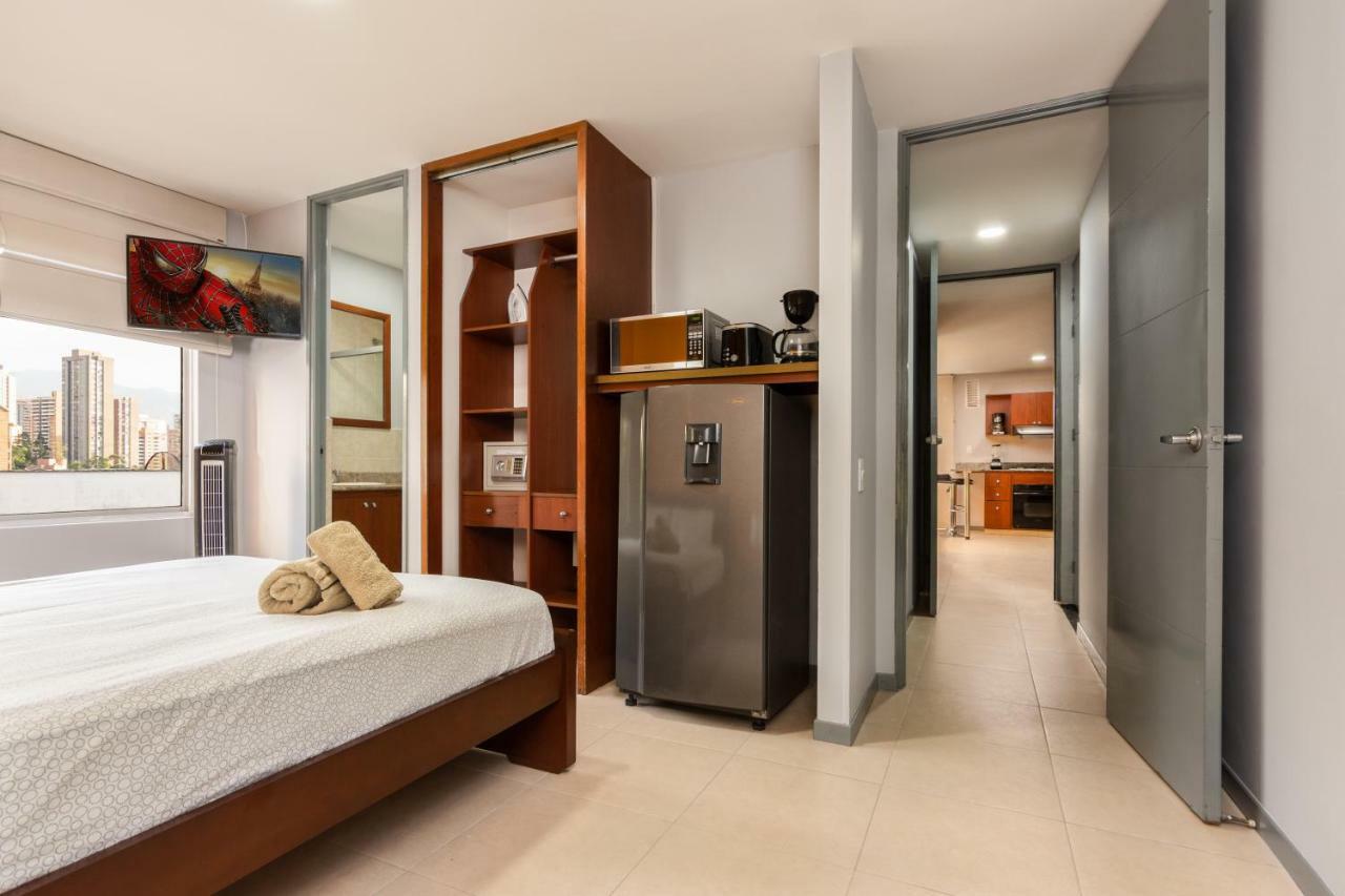 Cyan Suites Poblado By Mde Bnb Медельин Экстерьер фото